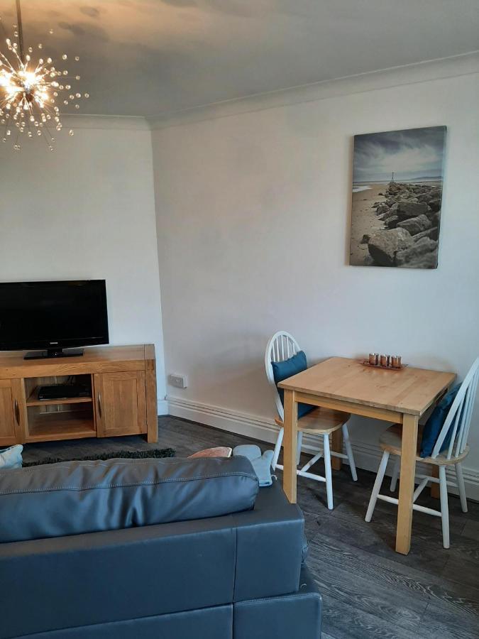 Beachmount Holiday Apartments Colwyn Bay Eksteriør bilde