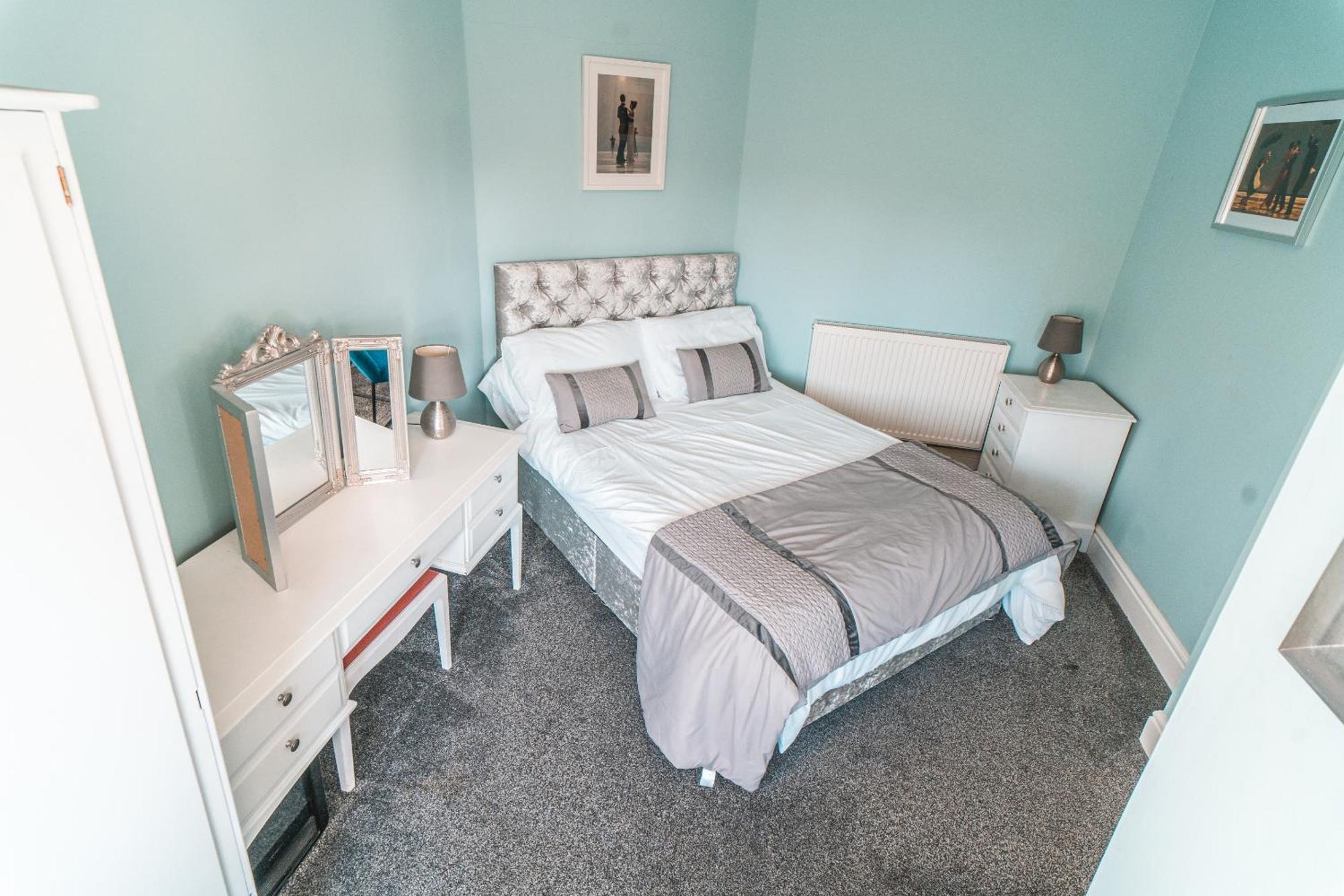 Beachmount Holiday Apartments Colwyn Bay Eksteriør bilde